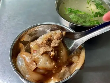 東山美食餐廳全攻略：在地人私藏必吃清單與選擇技巧