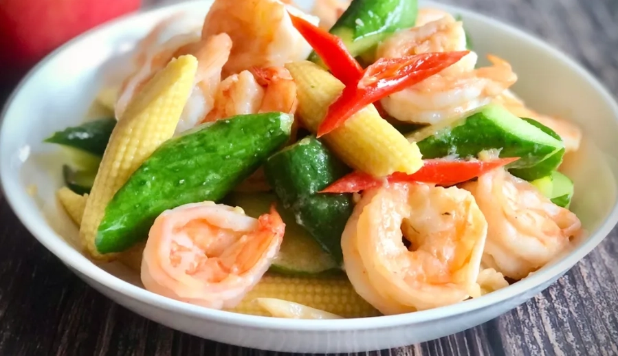 蝦仁搭配蔬菜