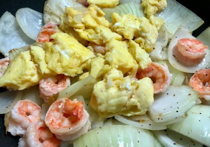 洋蔥炒蝦仁食譜
