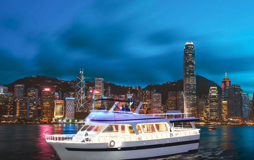 維多利亞港搭船終極指南：從票價、路線到隱藏景點全解析