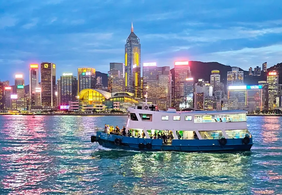 維多利亞港渡輪