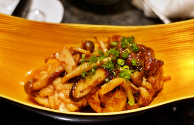 精巢 料理 台灣