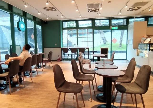 中和工作咖啡廳