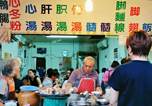 阿明豬心老闆全攻略：地址、必點菜單、營業時間與排隊秘訣