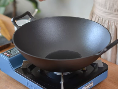 克里斯餐桌鑄鐵鍋 評價