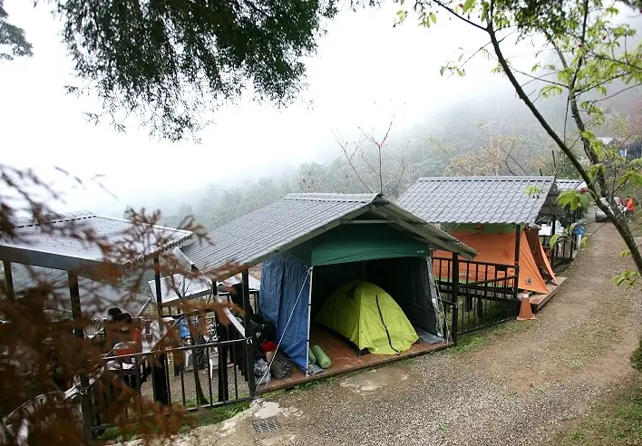 免裝備露營