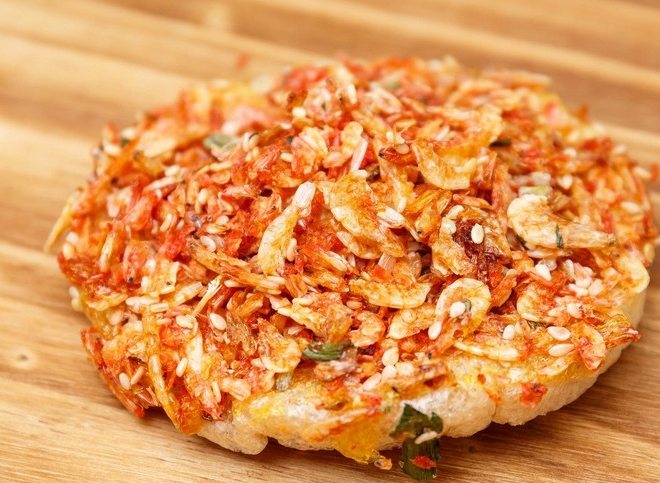 台南蝦餅價錢全攻略：聰明選購技巧與價格因素深度解析