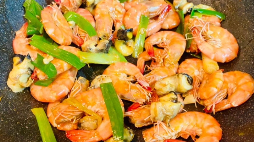 蔥爆蝦做法 蔥爆蝦做法