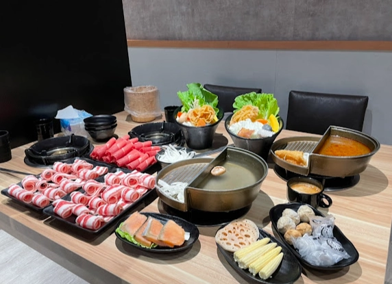 蘆洲平價火鍋吃到飽終極指南：隱藏店家與省錢秘訣